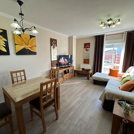 Apartmán Piso En Linares Zona Centro Con Parking Gratis Exteriér fotografie