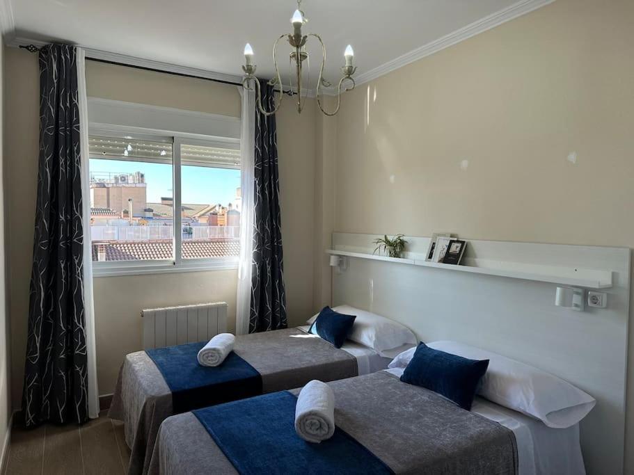 Apartmán Piso En Linares Zona Centro Con Parking Gratis Exteriér fotografie