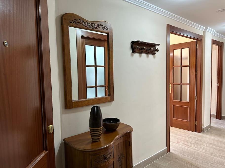 Apartmán Piso En Linares Zona Centro Con Parking Gratis Exteriér fotografie